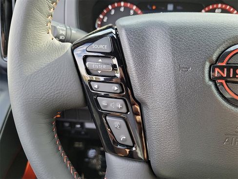 New 2025 Nissan Frontier PRO-4X w/ Pro Premium Package image 6