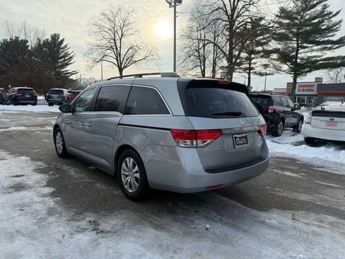 Used 2016 Honda Odyssey SE image 5