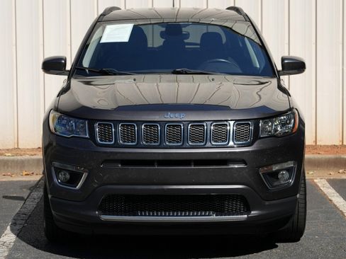 Used 2017 Jeep Compass Limited AWD/4WD image 43
