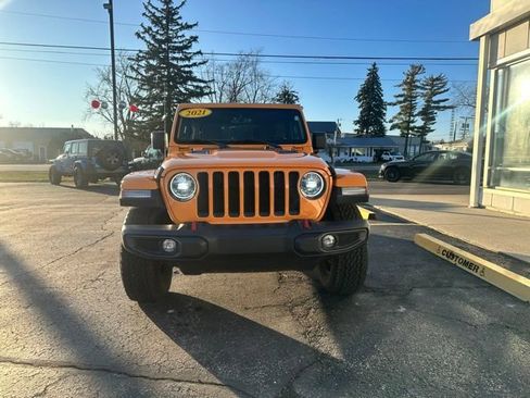 Used 2021 Jeep Wrangler Unlimited Rubicon AWD/4WD image 4