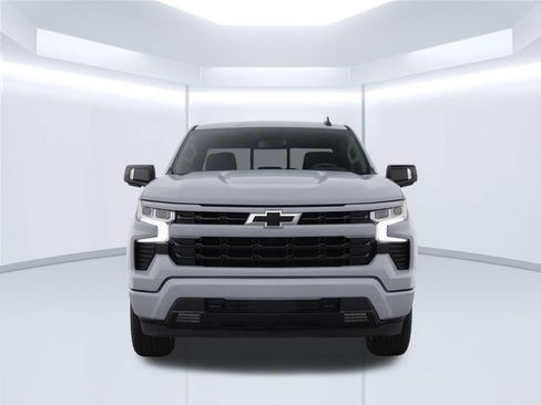 Used 2024 Chevrolet Silverado 1500 RST AWD/4WD image 6