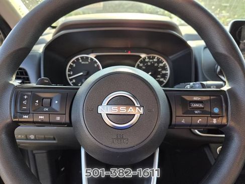 Used 2023 Nissan Rogue SV FWD image 24