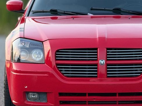 Used 2007 Dodge Magnum R/T w/ Convenience Group II RWD image 11