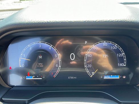 Used 2025 Jeep Grand Cherokee L Laredo w/ Luxury Tech Group I RWD image 14