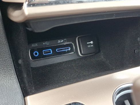 Certified 2017 Jeep Grand Cherokee Laredo w/ Quick Order Package 23E AWD/4WD image 26