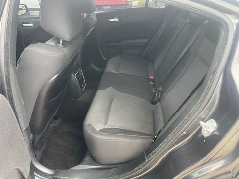 Used 2018 Dodge Charger GT image 25