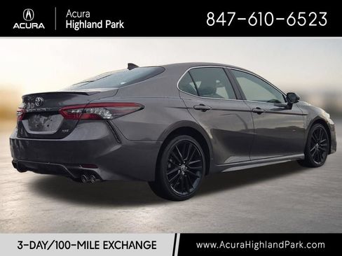 Used 2022 Toyota Camry XSE w/ Navigation Package FWD image 16