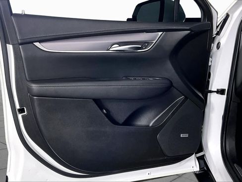 Certified 2022 Cadillac XT5 Luxury FWD image 21