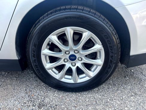 Used 2016 Ford Fusion S image 14