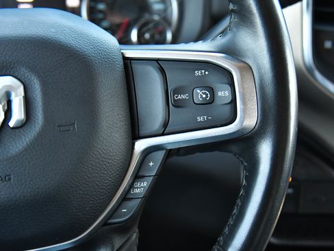 Used 2024 RAM 2500 Laramie image 36