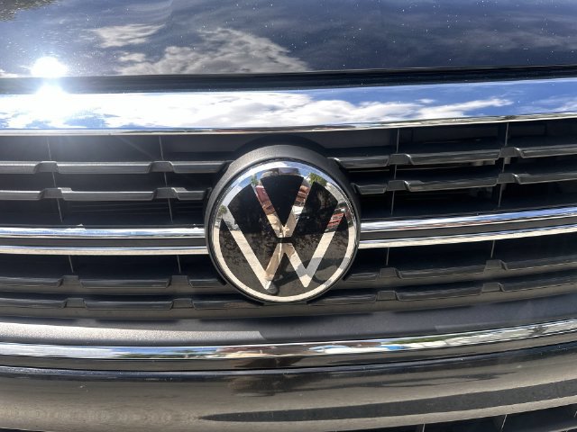 Used 2024 Volkswagen Jetta SE FWD image 10