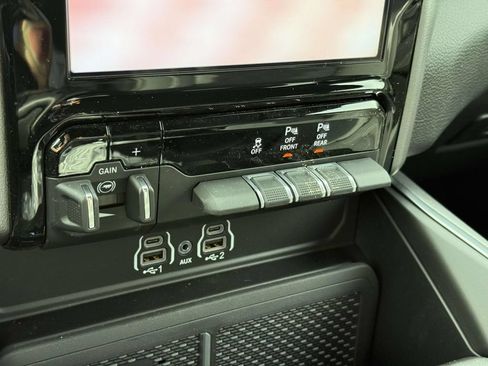 New 2026 RAM 1500 Big Horn AWD/4WD image 30
