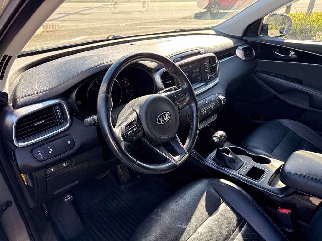 Used 2018 Kia Sorento EX AWD/4WD image 8