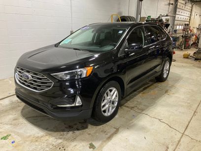 Used 2022 Ford Edge SEL w/ Convenience Package