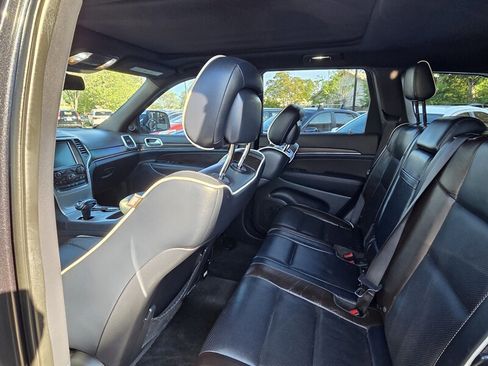 Used 2015 Jeep Grand Cherokee Overland image 13