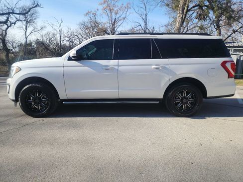 Used 2019 Ford Expedition Max XLT w/ Equipment Group 202A image 3