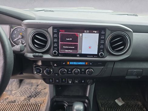 Used 2021 Toyota Tacoma TRD Sport w/ TRD Premium Sport Package image 11