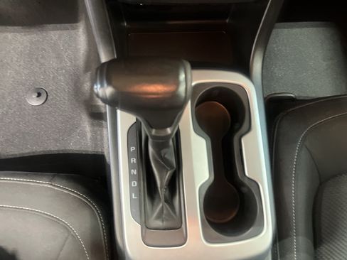 Used 2019 Chevrolet Colorado LT RWD image 12