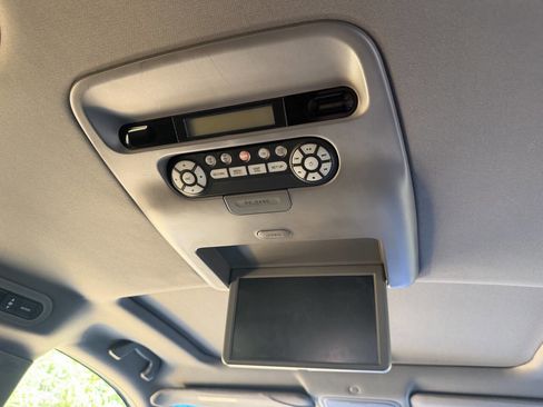 Used 2010 Honda Odyssey EX-L image 29