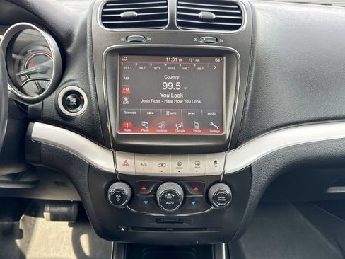 Used 2014 Dodge Journey Limited w/ Driver Convenience Group AWD/4WD image 28
