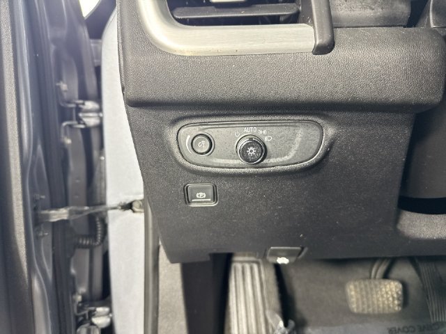 Used 2018 GMC Terrain SLE FWD image 14