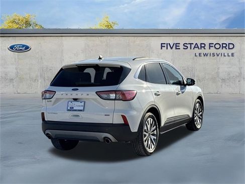 Certified 2020 Ford Escape Titanium image 4