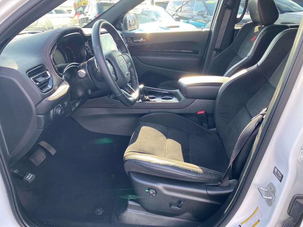Used 2025 Dodge Durango GT AWD/4WD image 9