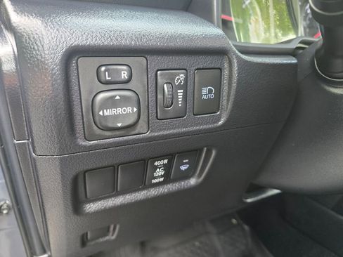 Used 2024 Toyota 4Runner TRD Off-Road Premium w/ Moonroof Package AWD/4WD image 18