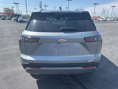 Used 2025 Chevrolet Equinox LT w/ Convenience Package II FWD image 12