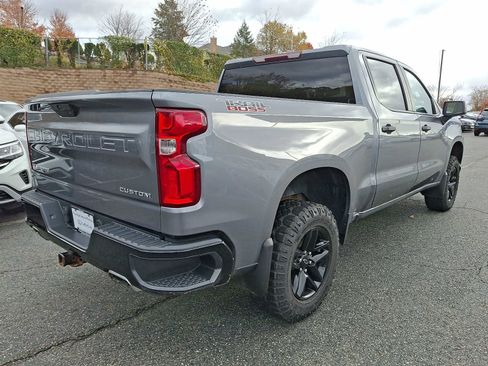 Used 2019 Chevrolet Silverado 1500 Custom Trail Boss w/ Custom Convenience Package image 5