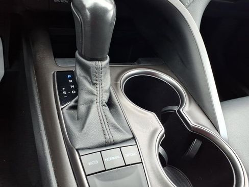 Certified 2024 Toyota Camry SE FWD image 26