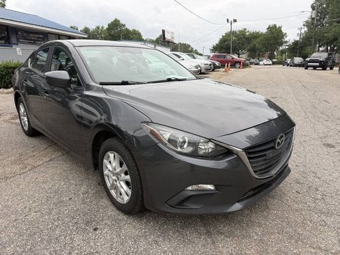 Used 2016 MAZDA MAZDA3 i Sport w/ Preferred Equipment Package FWD image 3