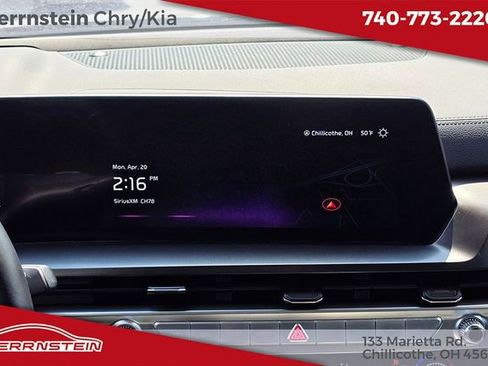 Used 2025 Kia Telluride S AWD/4WD image 9