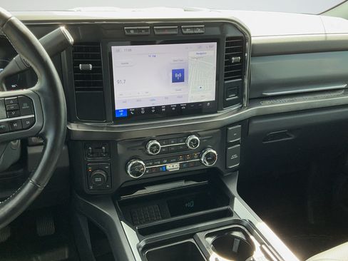 Used 2024 Ford F250 Lariat w/ Chrome Package AWD/4WD image 8