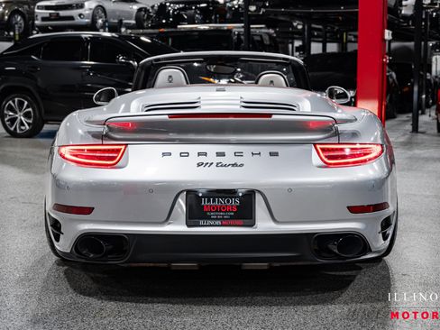 Used 2014 Porsche 911 Turbo image 4