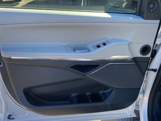New 2026 Lincoln Navigator Reserve AWD/4WD image 11