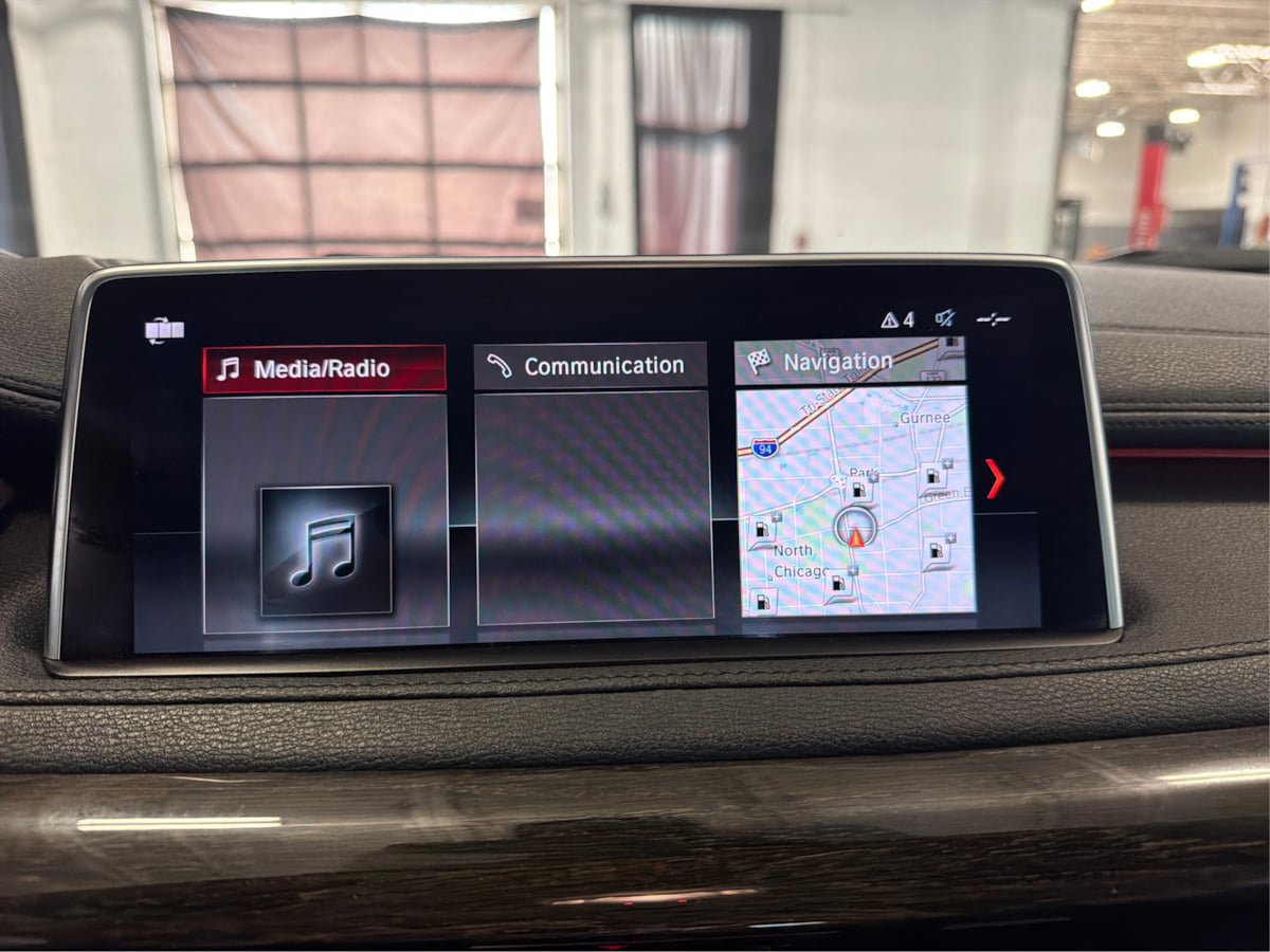 Used 2019 BMW X6 xDrive35i w/ Convenience Package AWD/4WD image 18