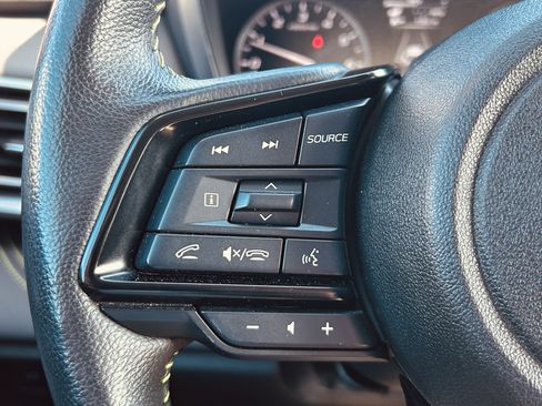 Certified 2025 Subaru Outback Onyx Edition XT w/ Popular Package #2 image 18