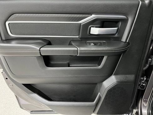 Used 2025 RAM 2500 Big Horn AWD/4WD image 42