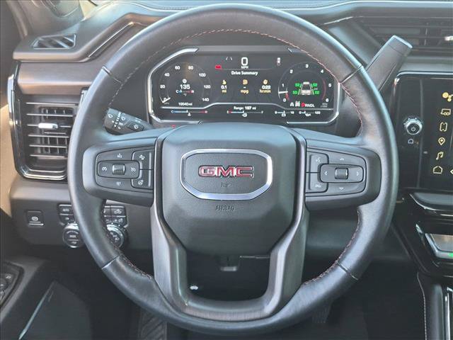 Used 2025 GMC Sierra 2500 AT4X AWD/4WD image 14