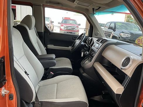Used 2008 Honda Element EX image 11