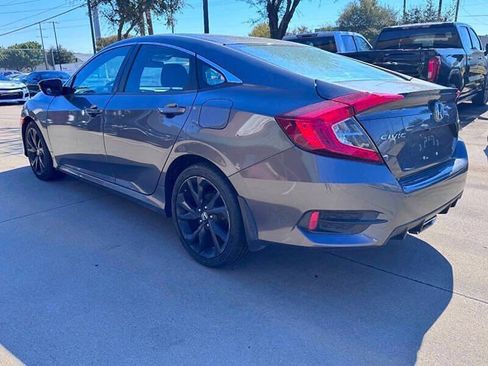 Used 2019 Honda Civic Sport image 6