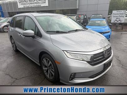 Used 2023 Honda Odyssey Touring