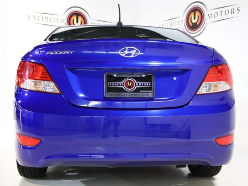 Used 2013 Hyundai Accent GLS w/ Premium Pkg FWD image 30