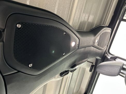 Used 2024 Jeep Wrangler Sport S image 17