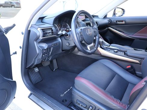 Used 2017 Lexus IS 200t image 38