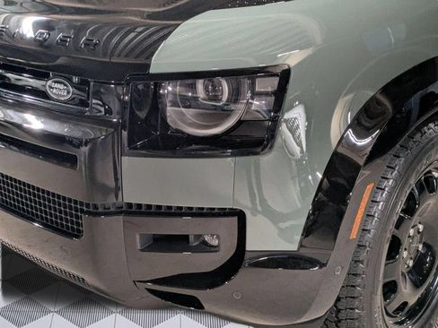 New 2026 Land Rover Defender 110 Trophy Edition AWD/4WD image 10