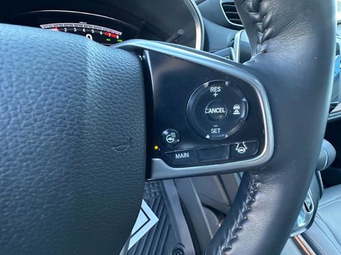 Used 2021 Honda CR-V Touring image 14