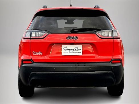 Used 2021 Jeep Cherokee Latitude Plus image 6