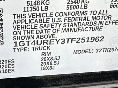 New 2026 GMC Sierra 2500 Denali w/ Denali Reserve Package AWD/4WD image 32